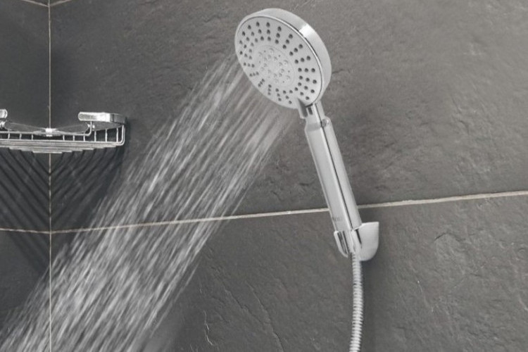 Harga Shower Kamar Mandi Terbaru 2025, Wajib Disesuaikan dengan Kebutuhan dan Instalasi Oleh Ahlinya