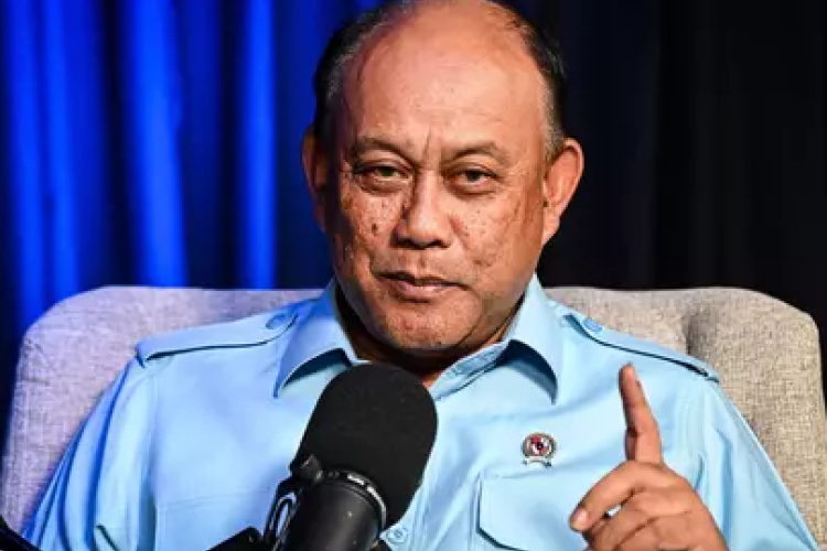 Viral Video Kepala BGN Dadan Hindayana Bermain Golf di Tengah Bencana Sumatera: Klarifikasi dan Fakta Lengkap